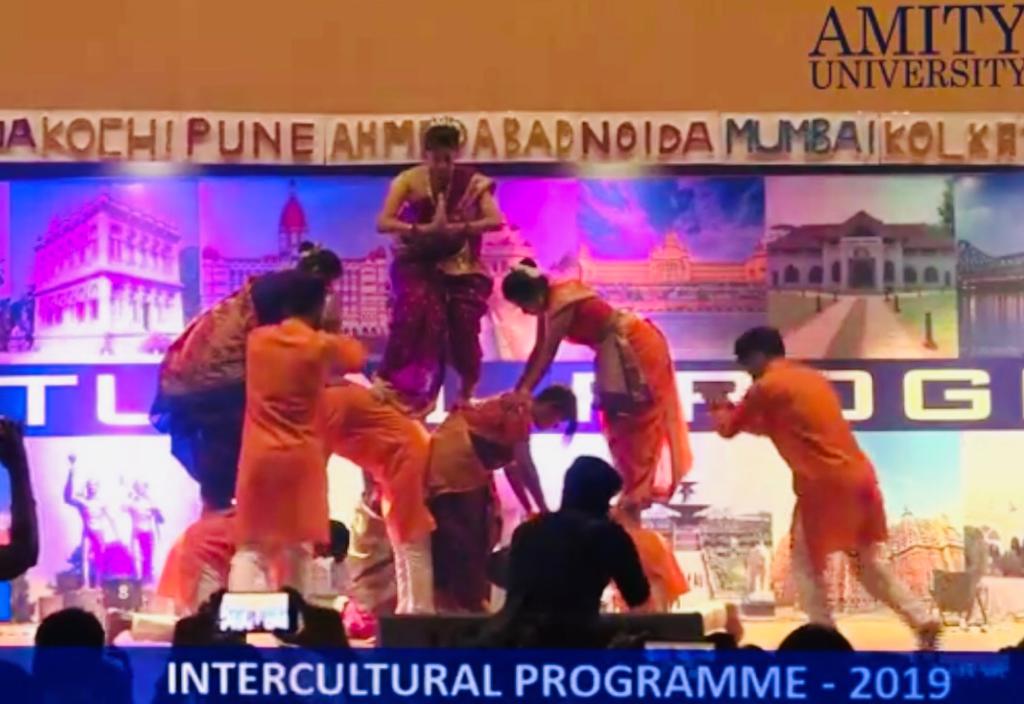 noidaagbs's tweet photo. #Throwback to those beautiful and colourful memories of annual Inter AGBS cultural program, where the students from all the 11 campuses of AGBS across the country represented their states gracefully through their performances. #MBA #BBA
#AGBS  #Noida #AUUP https://t.co/03BLvkFNlM