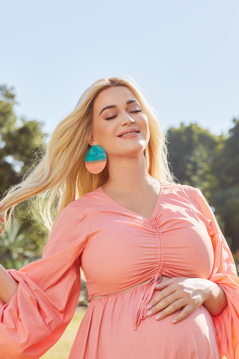 KPOnlineCom's tweet photo. People Magazine Outtakes (2020) #KatyPerry
https://t.co/3XAXwed6WJ https://t.co/5E1kGuNGkw