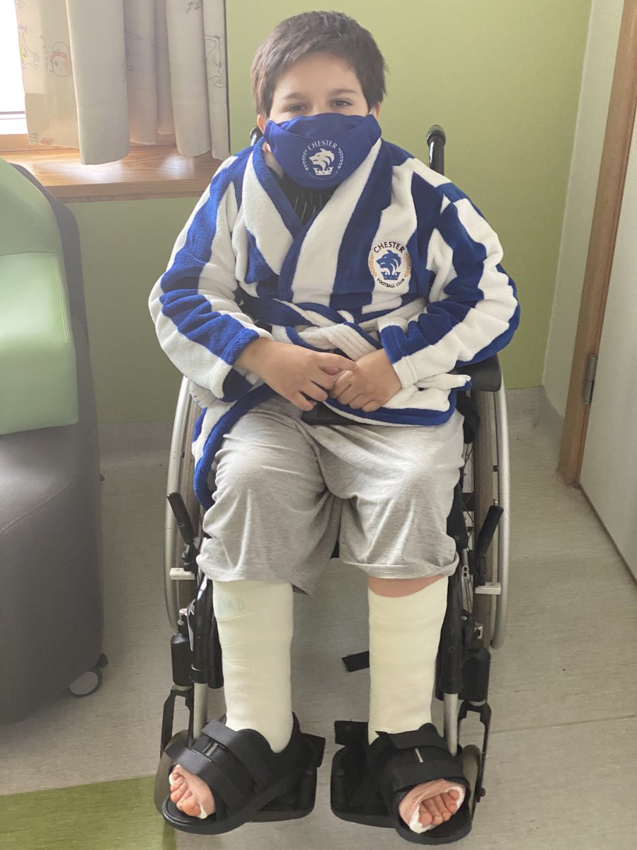 EvBlue's tweet image. ⁦@ChesterFC⁩ on our way home 🔵⚪️🔵⚪️💙💙