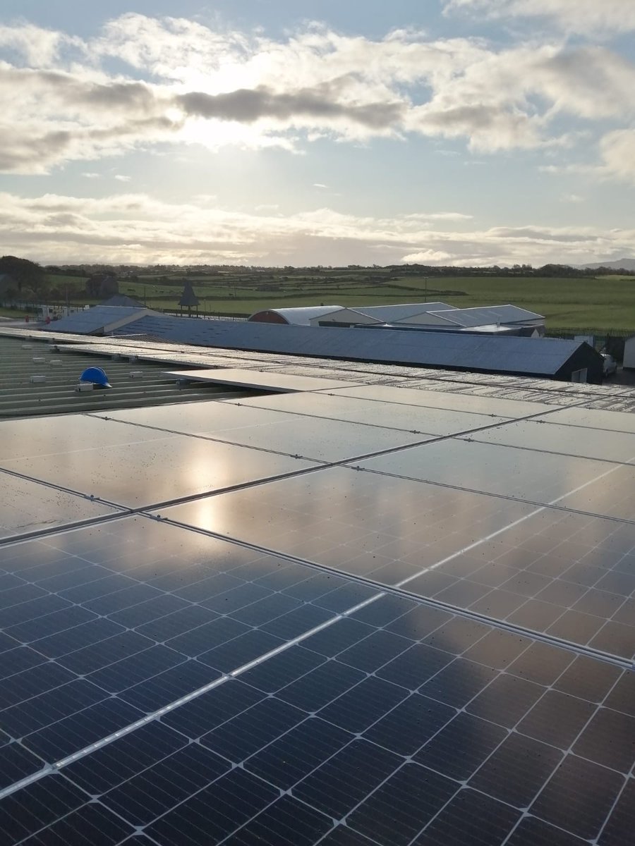 DF_Engineers's tweet photo. Last month a 100kWp Solar PV Array was installed in Finner Camp, Donegal. This is the 11th Solar PV project in the @defenceforces with generating capacity above 1.2MWp. Further solar projects will be one important part of our effort to achieve climate neutrality by 2050 @SEAI_ie https://t.co/S4MMoIJsvc