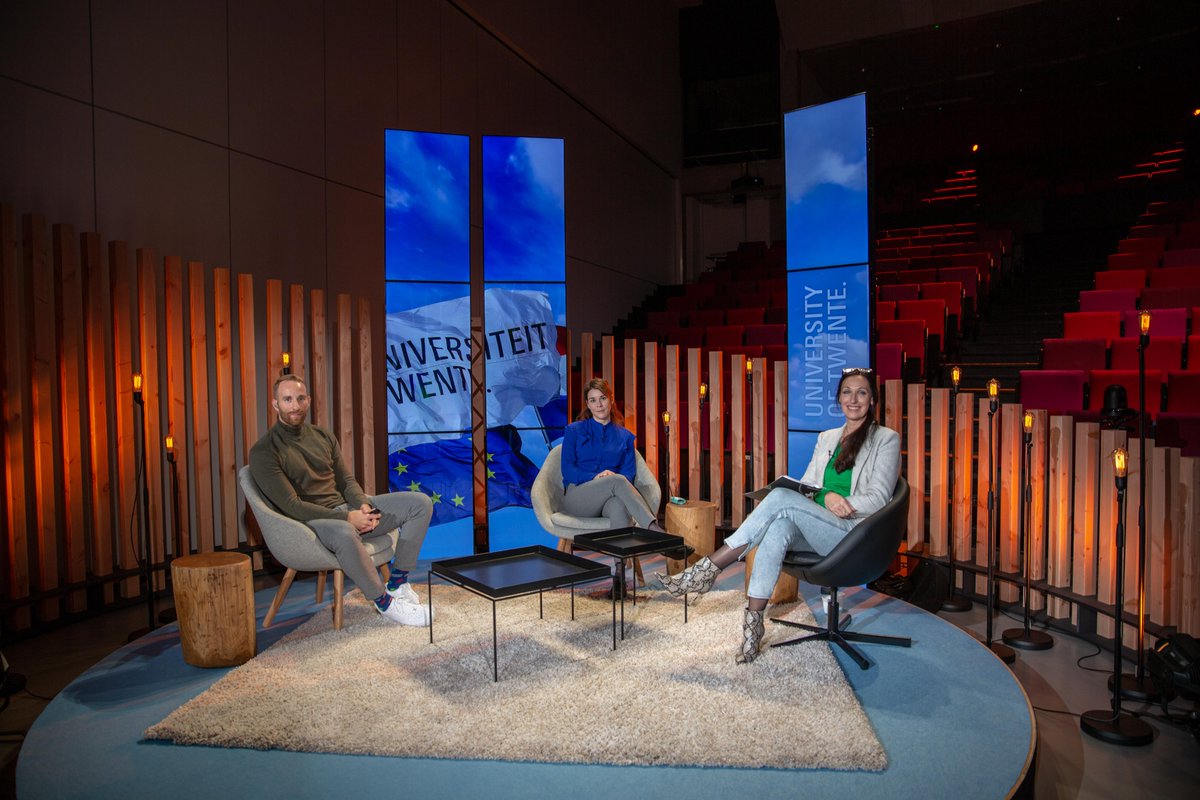 We are live! The master's Online Open Day has started! 🎬

Would you like to attend the online event? No problem! You can still register using the link below! #utwente

ℹ️: utwente.nl/en/opendays/ma…