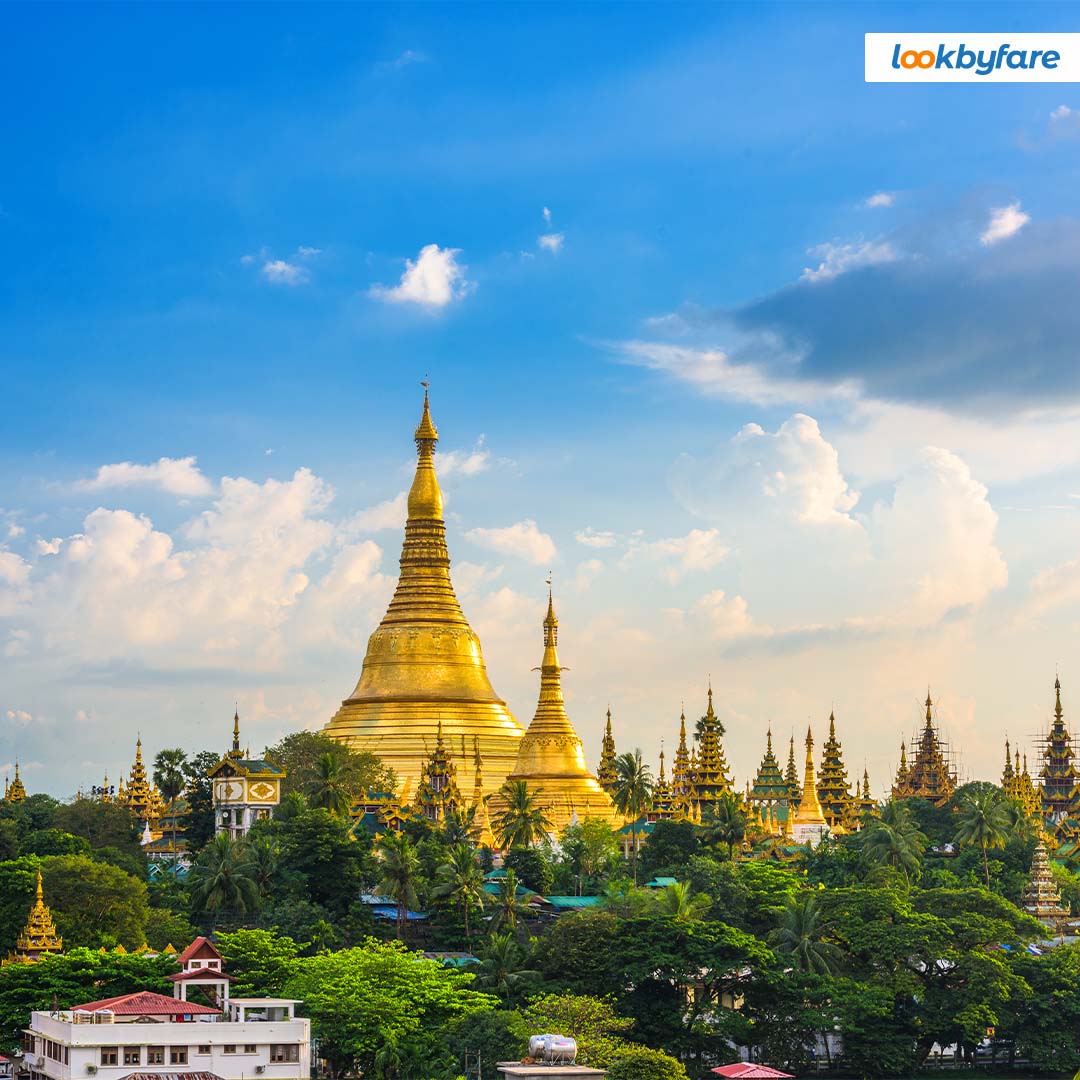 lookbyfare's tweet photo. The Southeast Asian country of #Myanmar is widely famous all over the world for its never-ending greenery, undisturbed tranquility and centuries-old monasteries. One of the best experiences that it has to offer is a hot air balloon ride over its truly remarkable landscape. https://t.co/GDVNll0ny1
