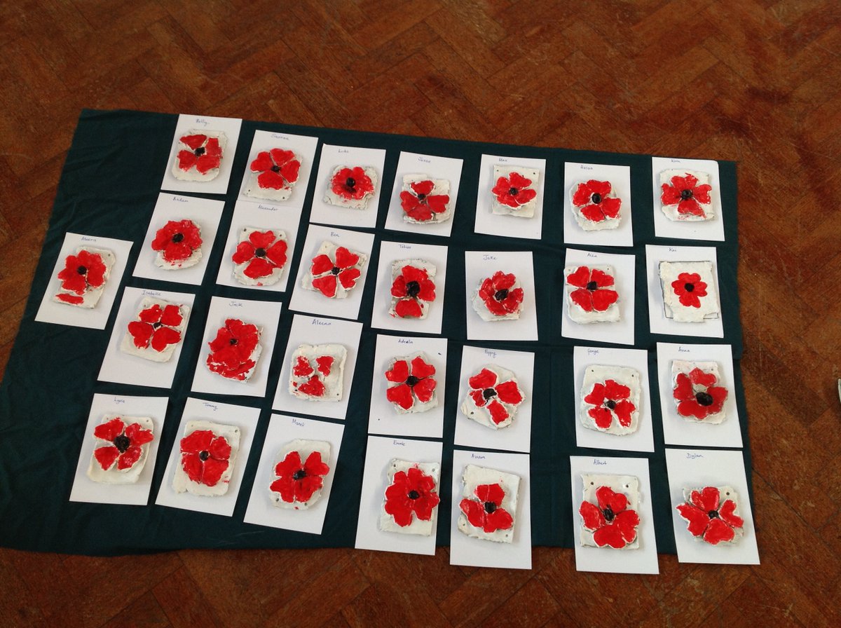 cunninghaminfan's tweet photo. Here are Year 1 and 2's poppies. https://t.co/CsxMCil5WT