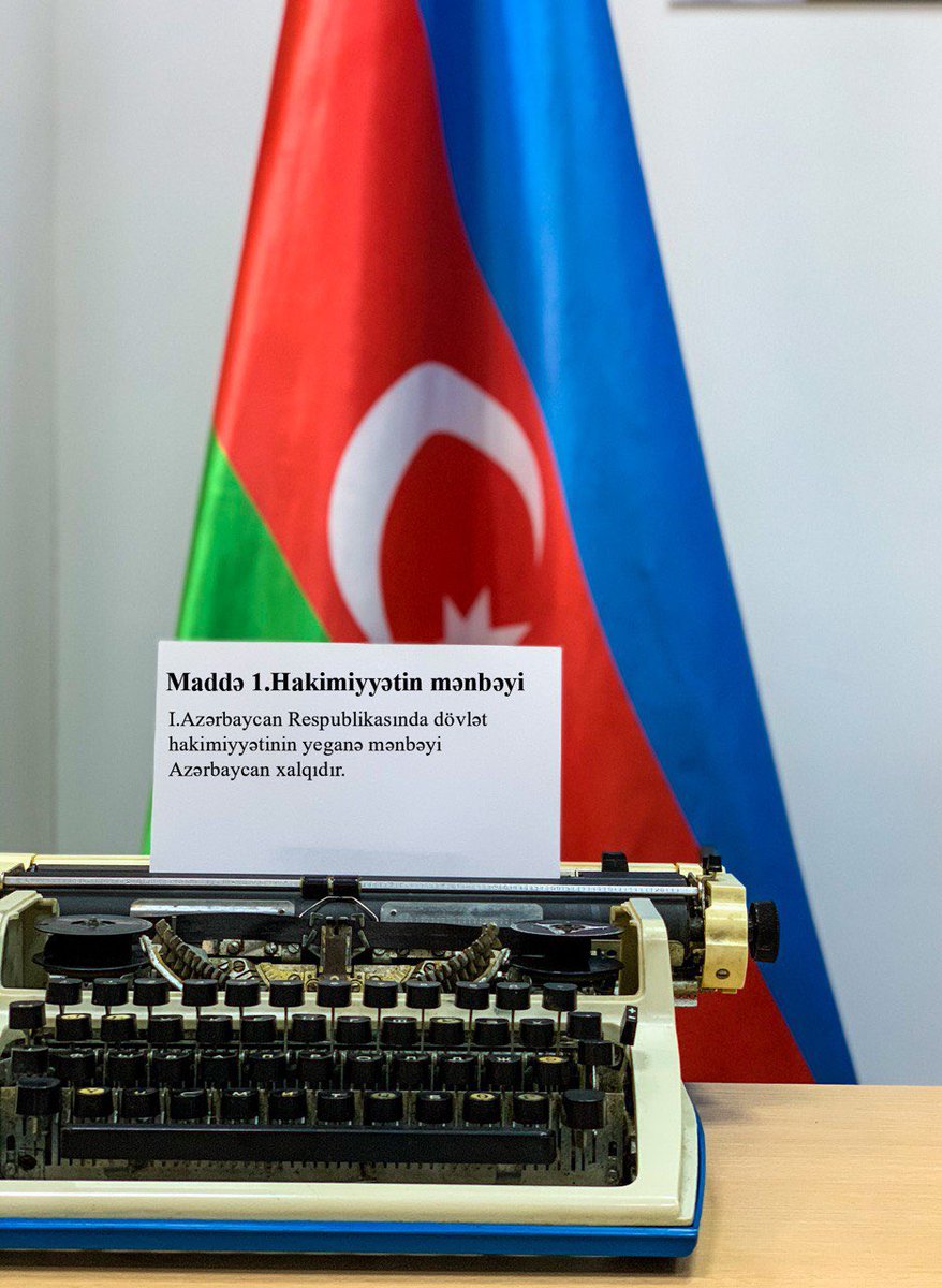 asanvolunteers's tweet photo. 5 saylı Bakı “ASAN xidmət” mərkəzinin 12 noyabr - Azərbaycan Respublikasının Konstitusiya Günü ilə bağlı hazırladıqları posterləri təqdim edirik!🇦🇿 #KonstitusiyaGünü #12noyabr https://t.co/5utCW4Lx9j