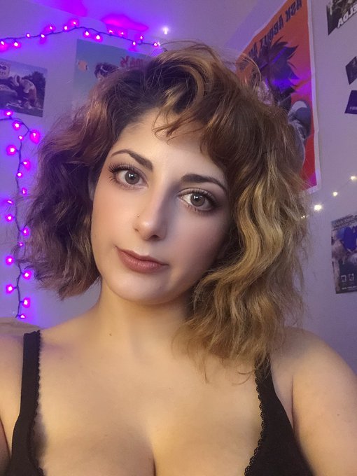 Going Live on #Streamate now! Short stream, only an hour! https://t.co/51uCsyQmwm  Cum hang out! <3 https://t<a href="/tag/streamate"class="tags">#Streamate</a>