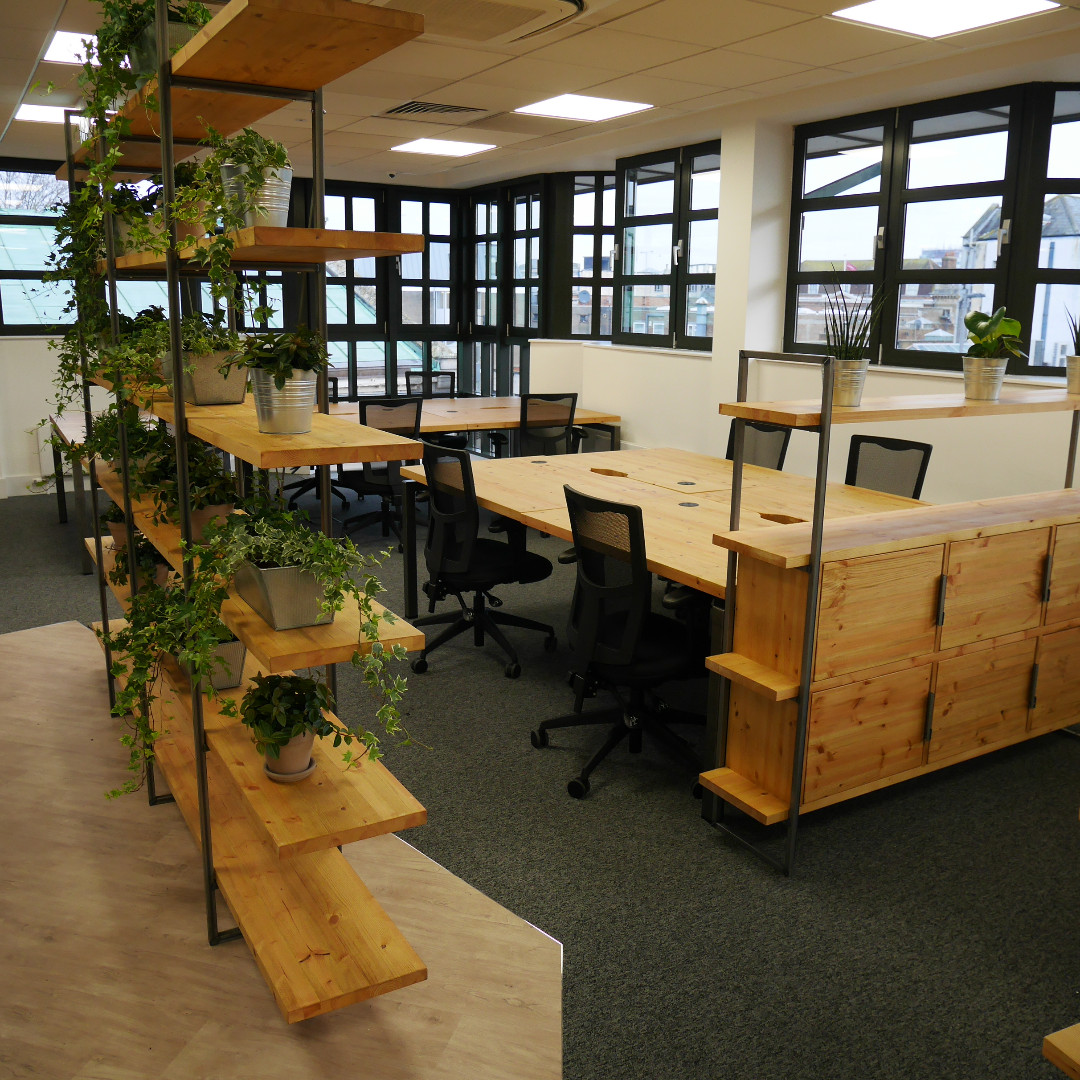 so_fourteen's tweet image. Do you sit by a window when you&apos;re working? You should.

Increased exposure to natural light has been known to boost wellbeing and productivity and reduce eyestrain and headaches.

Let us know if you notice the difference!

#FreelancingTips #RemoteWorkingTips