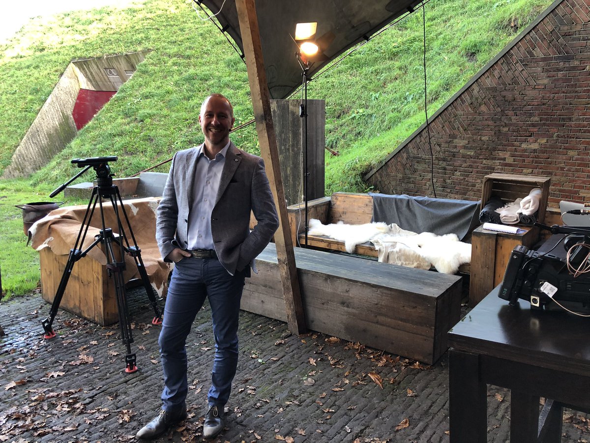 wilmabouwen's tweet photo. Behind the scenes bij @CFCongres en @SocialServiceNL Dit jaar een online event, het ziet er supertof uit! #CFC20 #SSC20 https://t.co/kAHbVFPLaE