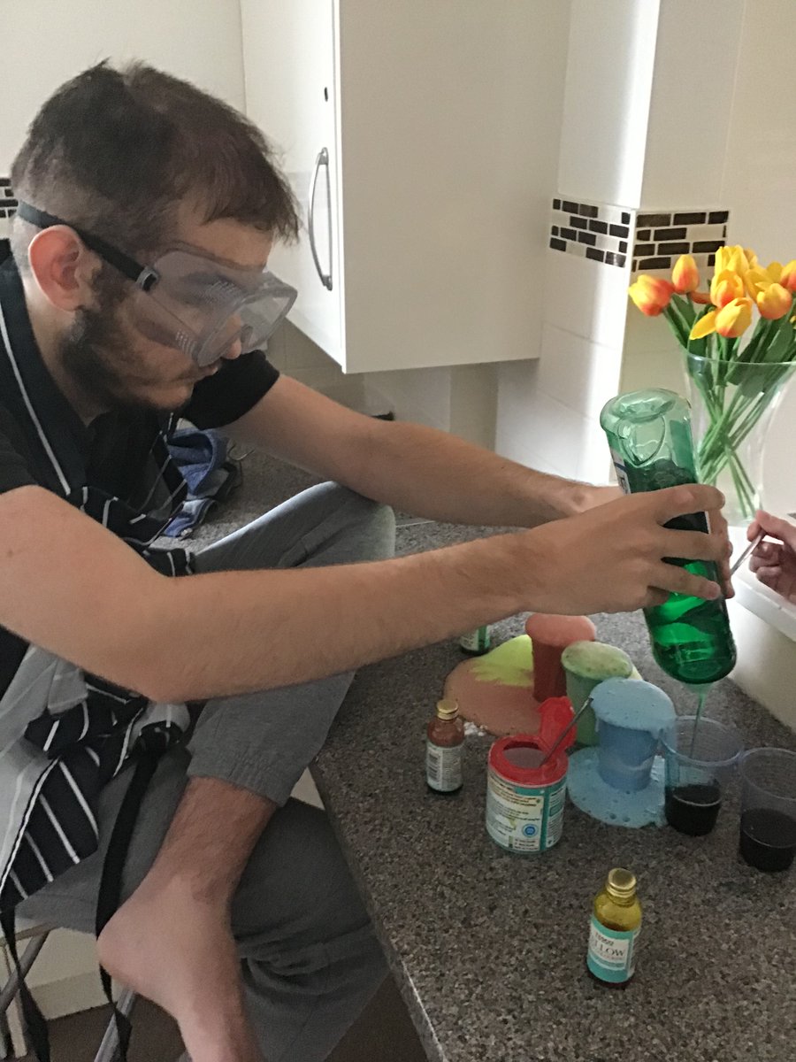 Such fun learning about science #Science #FunLearning #creativity