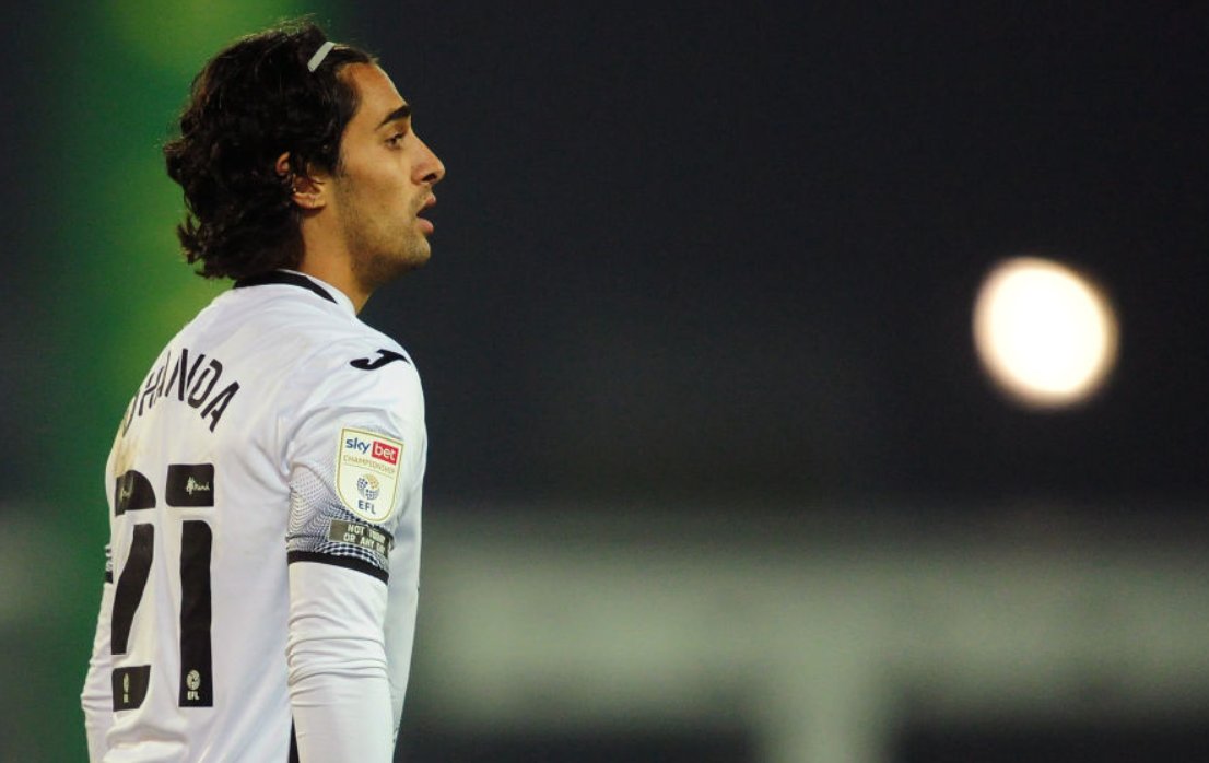 BBCSport's tweet image. Swansea City's Yan Dhanda was told he wouldn't make the professional game because of his British Asian background.

He says he 'never let racist abuse affect him...

In full: bbc.in/3lq9XoS 

#bbcfootball #swans