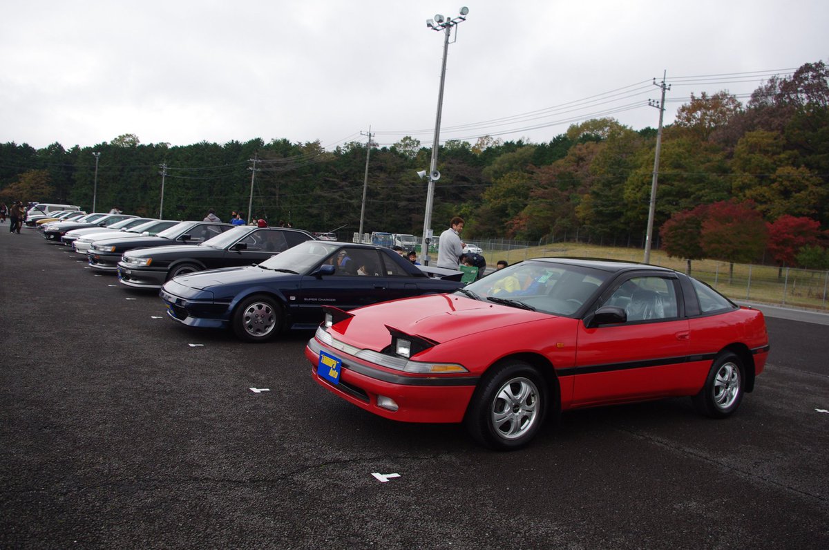 tanimuraauto's tweet photo. フォロワーさんのやがみんが、先日参加した、#ハチマルミーティング で撮影したお写真送ってくださいました😍
ステキに撮ってくださってありがとうございます!!
#GF31 #レパード #AE92 #カローラセダンGT #アルシオーネSVX #エクリプス #MR2 #30ソアラ https://t.co/WOqWBdR79o