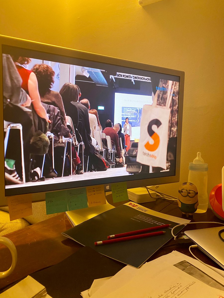 Pronto per i #TechSoupDays! Biberon a giocattoli a parte sembra quasi di stare a <a href="/CariploFactory/">CariploFactory</a>... 😅 

Distanti ma comunque #insieme, sperando di riabbracciarci presto! 

#TechSoupDays2020 #shapeyourfuture