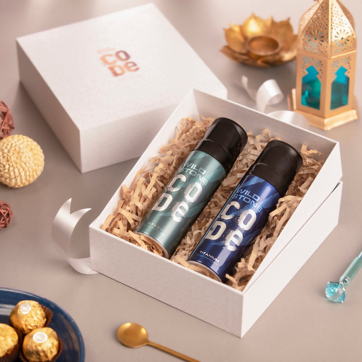codeofficial_in's tweet photo. Fragrances are personal, so are gifts. 
Then, why stick to boring gifting options!
#TheNewGiftingCode is up &amp; running. 
It’s time you Pick. Click &amp; Post.
Grab your Code Gift Box Now | https://t.co/B2U4hia7Hy
#Code #EnjoyTheStart #Diwali #ContestAlert https://t.co/55ojhUCkkI