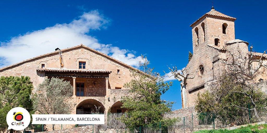  Not very far from the city of  #Barcelona, the village of  #Talamanca awaits us!  Its medieval streets and buildings, and its peace and quiet atmosphere, have the power of taking you back in time. Which other rural destinations in  #Spain do you find special?