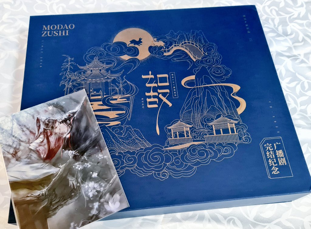 MDZS audio drama set finally arrived!!! Thank you @yuux707 for all the trouble to purchase and deliver! The whole set is so pretty! ??? 