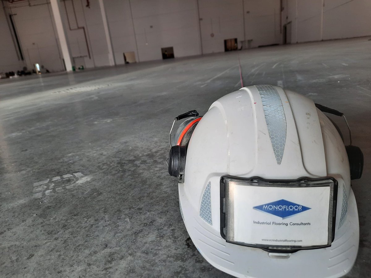 Kriscorti's tweet photo. @Monofloor_FR assiste l'innovation en sols industriels

Système de sols industriels à joints minimisé #Ecofreeplan®️ réalisé par @PLACEO_FRANCE pour une empreinte carbone minimisée 🍃
Procédé certifié par ATEx CSTB 

🔹https://t.co/rYyvCxT1DR
⬜️🟦⬛️https://t.co/zZAHfMgWPu https://t.co/DIq7kaTo9R