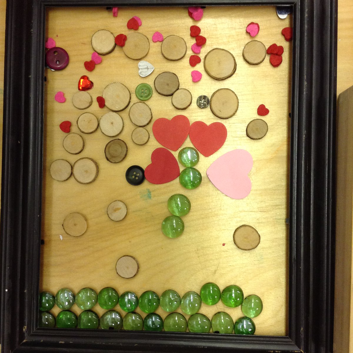 TKellyNL's tweet photo. Loose part art for the win! Reflecting and remembering @CCLoughlin and in #ed6641 https://t.co/3HBCtu1OVD