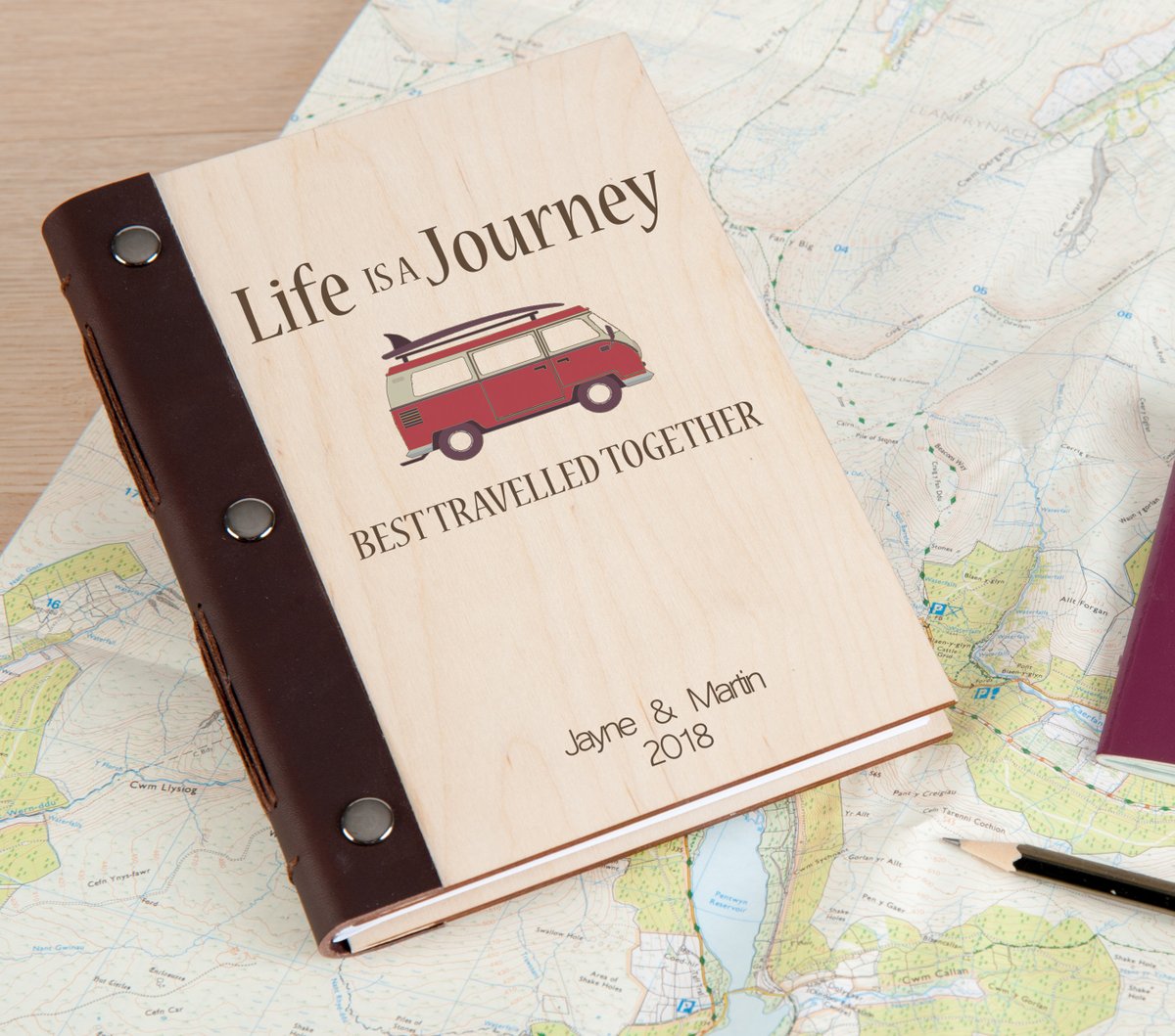 RoopDoopD's tweet photo. Couple's Travel Journal. Van Life Personalised Wooden Notebook. Great Honeymoon Gift with Camper Van. Our Adventure Book. https://t.co/ms6GiCfbNW #Etsy #ChickenPink #HoneymoonGift https://t.co/UftLHwKazd