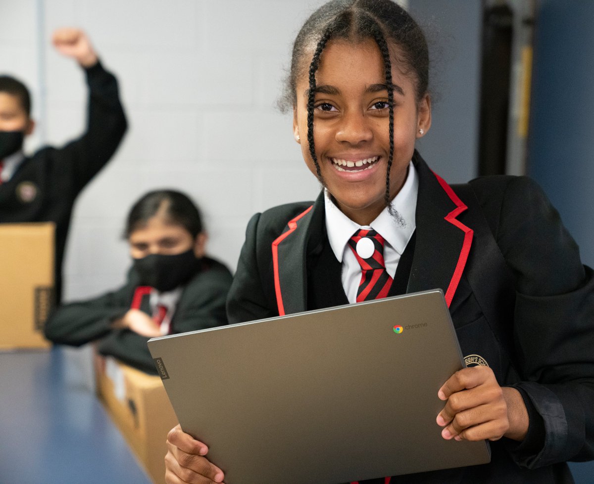 George_Greens's tweet photo. Thanks to @LiveryLSL more of our students can get online. This generous donation supported us to purchase 23 Chromebooks. Let’s close the digital divide together. #ThankYou #LiverySchoolsLink #digitaldividefund Read what David Barker, Trustee of LSL says: https://t.co/BdAJZmb2Pj https://t.co/3tJMd856rd