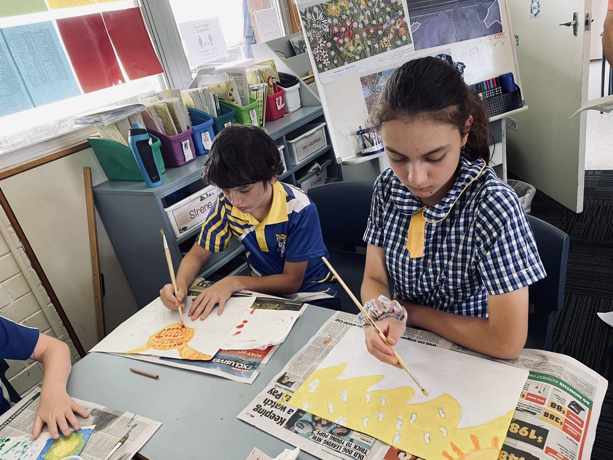 As part of <a href="/naidocweek/">NAIDOC</a> celebrations <a href="/CampbelltownEPS/">CampbelltownEastPS</a> Ss have taken inspiration from #bronwynbancroft and our school mural, by #saltwaterdreamtime to create an artwork of a native space that they love to visit. <a href="/cook_janene/">Janene Cook</a> <a href="/nat_claussen/">Natasha Claussen</a> <a href="/MissWalkerNSW/">R Walker</a> #AlwaysWasAlwaysWillBe