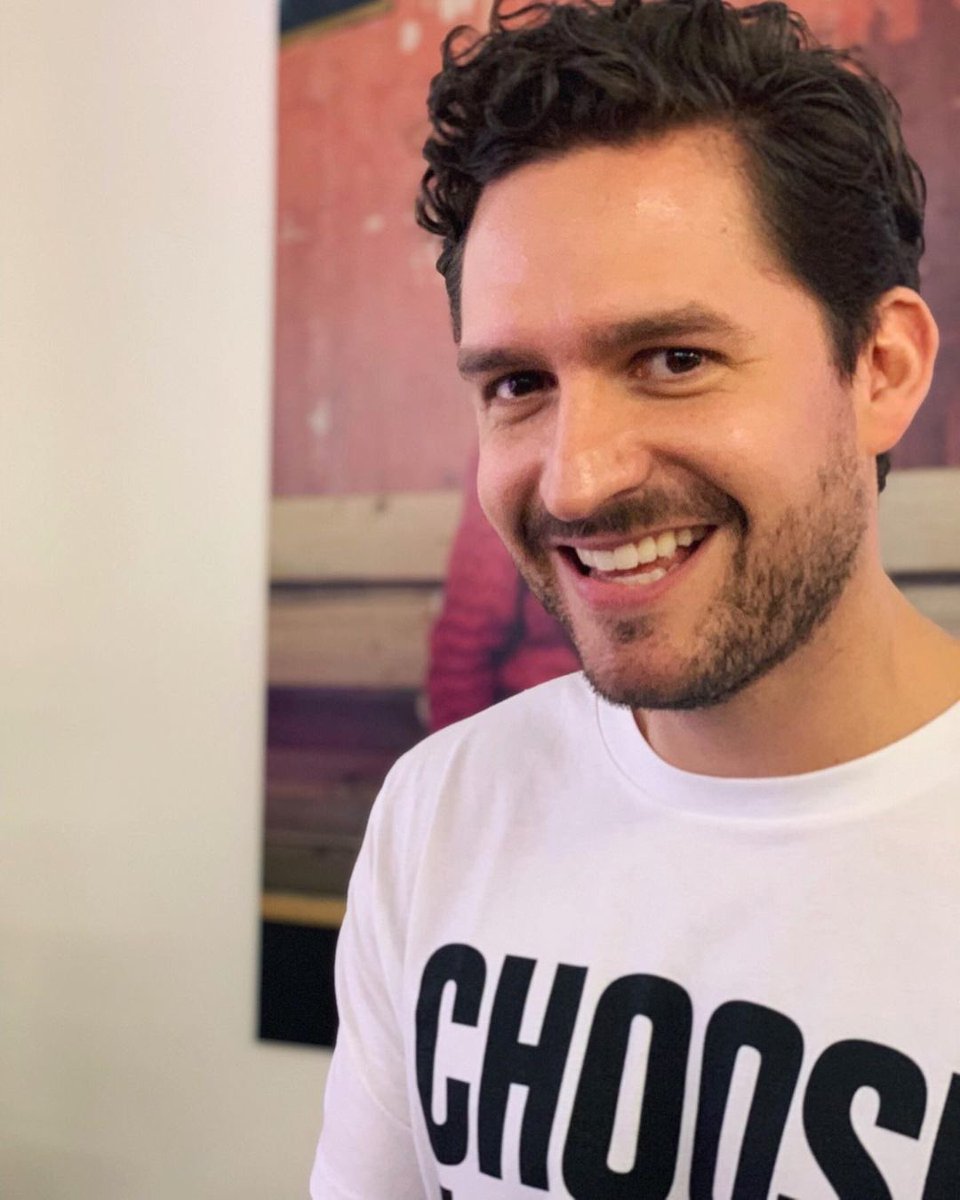 🎂Wishing the happiest of birthdays to the lovely, kind, brilliant @BenAldridge_ We hope you have the best day ever!
Happy Birthday Ben 💜 ✨🕺🏻