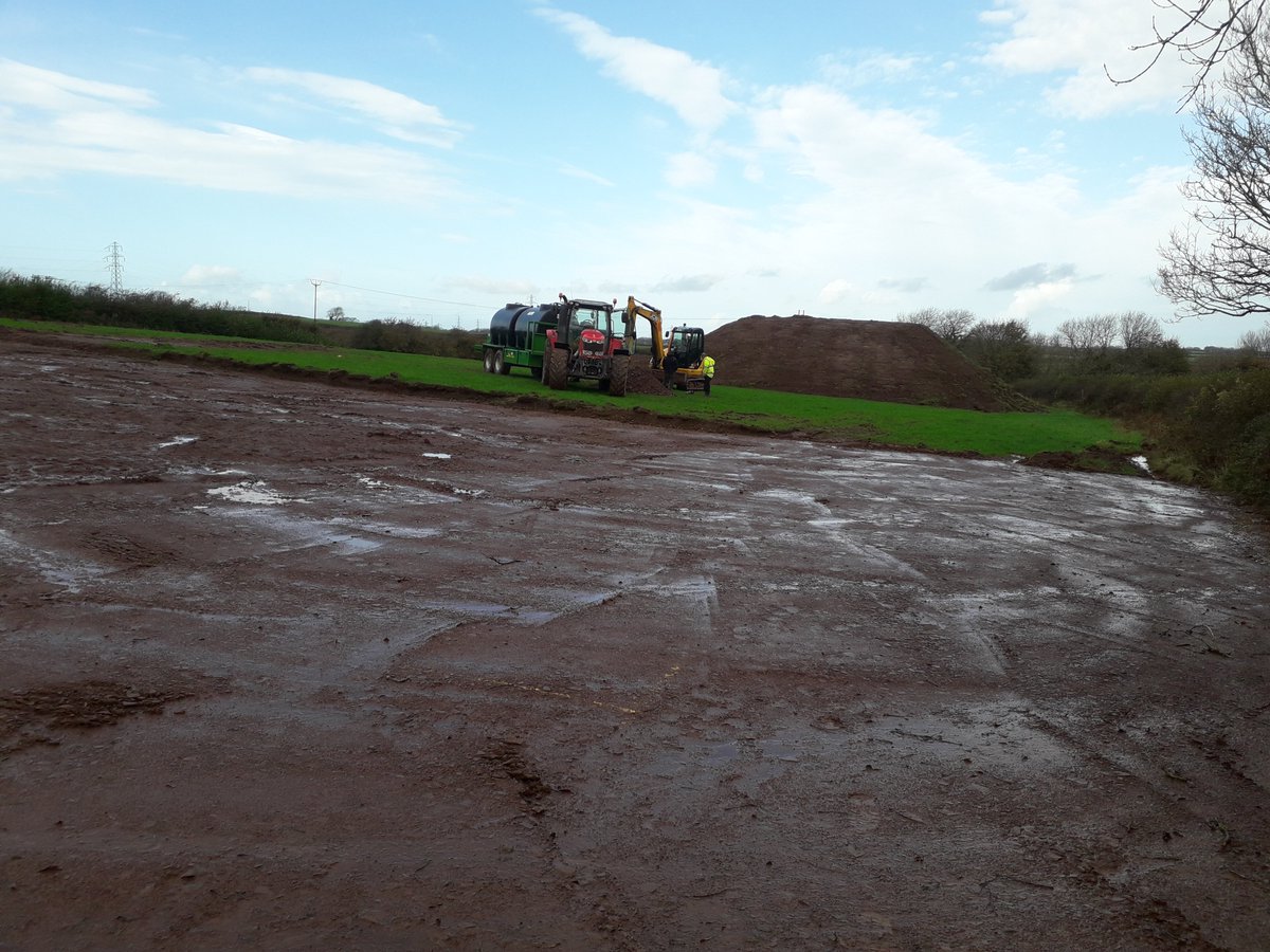 ListersGeo's tweet photo. Last week we were up and down the country, we had teams in: 
Bideford for #slopestabilityassessments
Essex for a new care home #development
Pembrokeshire for a new #housingdevelopment
Stratford-Upon-Avon for #soakaways and #dynamicplatetesting

#groundinvestigation #geotechnical https://t.co/0HrHCfjaP0