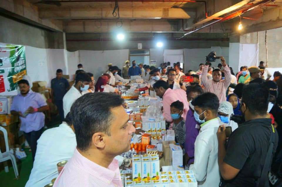 aimim_national's tweet photo. AIMIM Floor Leader Akbaruddin Owaisi organised Free Health camp for the people affected due to the floods in Barkas Salala https://t.co/FhR0SiWhsC