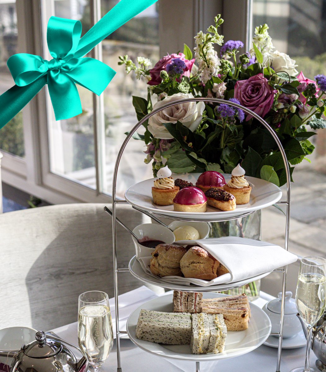 Turquoise November continues, enjoy 25% off our dining vouchers here: bit.ly/turningnovembe… 

#alexandermoments #blackfriday