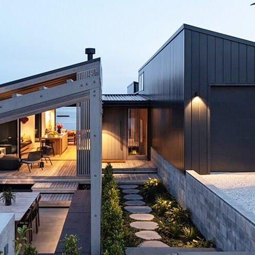 buildman_biz's tweet photo. Reef House บ้านพักตากอากาศ ใกล้ชิดธรรมชาติ เหมาะสำหรับครอบครัวบนเกาะ Little Barrier ออกแบบให้ใกล้ชิดกับสิ่งแวดล้อม สามารถรองรับกิจกรรมชายฝั่งมากมาย
ที่มา https://t.co/pMeuw1gXz7
#BuildmanThailand #บ้านสวย #แบบบ้านสวย #House #Home #ReefHouse #เมทัลชีท #บ้านพักตากอากาศ https://t.co/0T2x7AIV7H