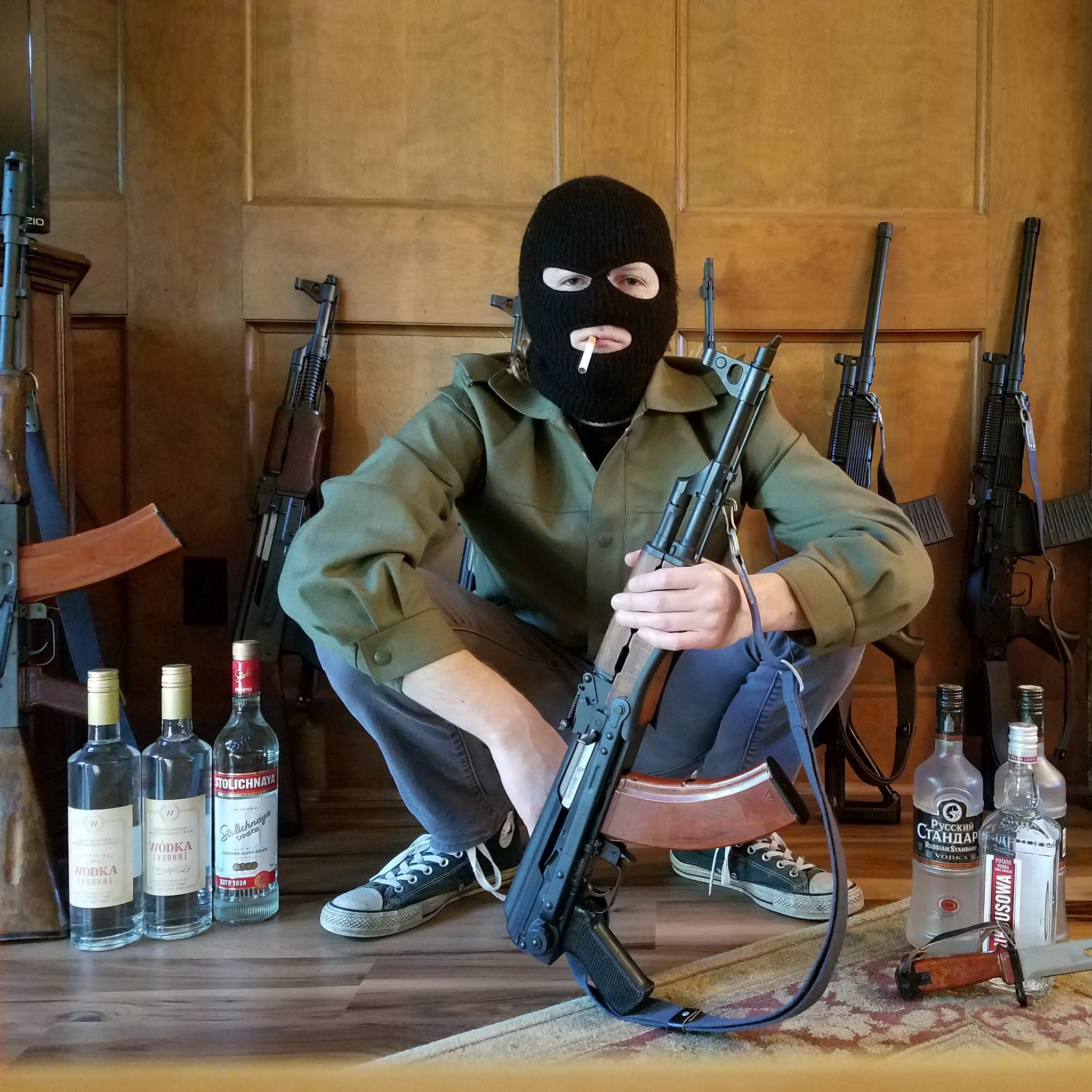Бандит в Балаклаве арт
