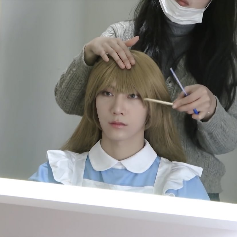 callin_ten's tweet photo. 하아....그냥 형추워요 애교작렬하는 깜찍아방공하자 https://t.co/mucnSNgJ6m