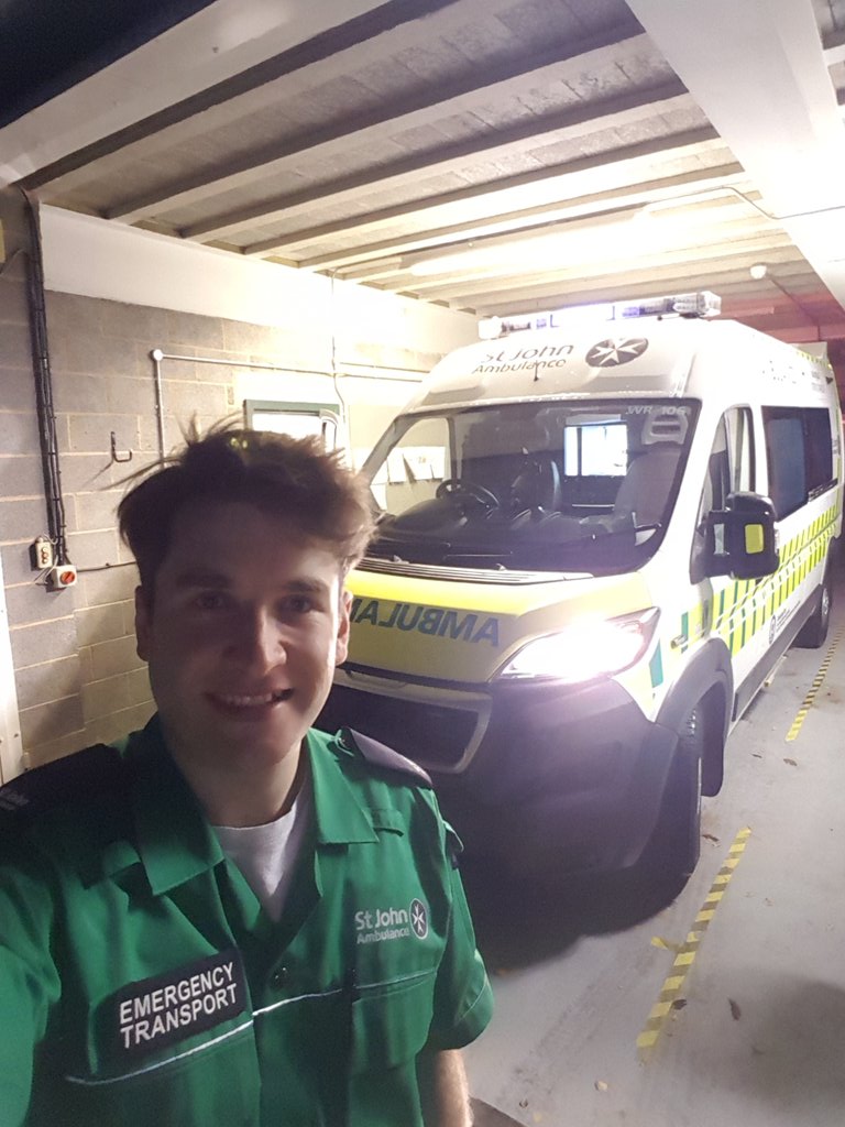 ant_harding's tweet photo. Spent a very satisfying day of annual leave helping patients on the Amberlamps down South. https://t.co/j19PoxEniX