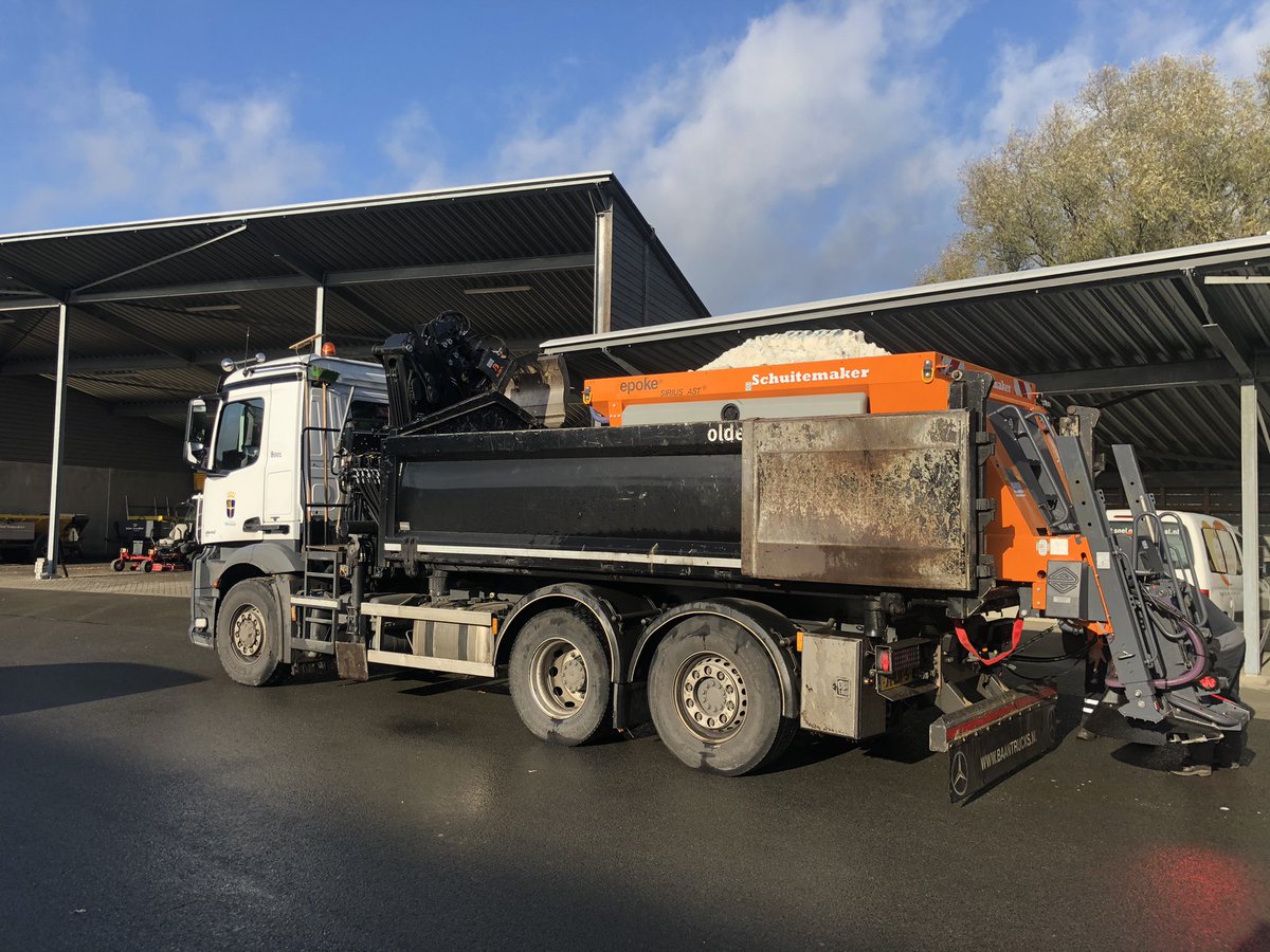 Gemeente Oldenzaal is klaar voor de winter met de zoutstrooiers van Schuitemaker