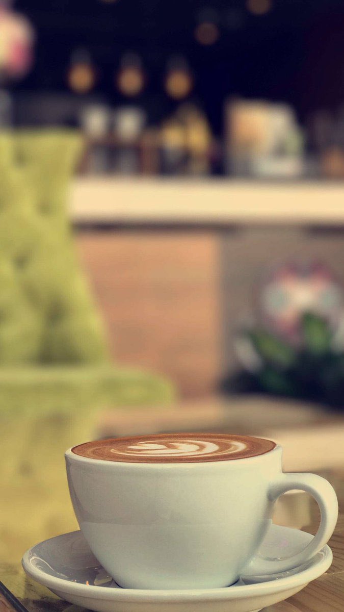 صباح الخير : بسطاء تروق لنا الأجواء الحلوة وتسعدنا رائحة القهوة ☕️
#صباح_الخير