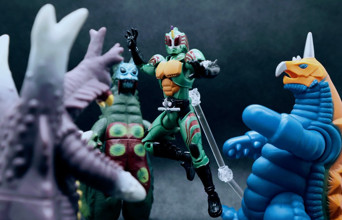 Twoucan 仮面ライダーアマゾンオメガ の注目ツイート イラスト マンガ コスプレ モデル