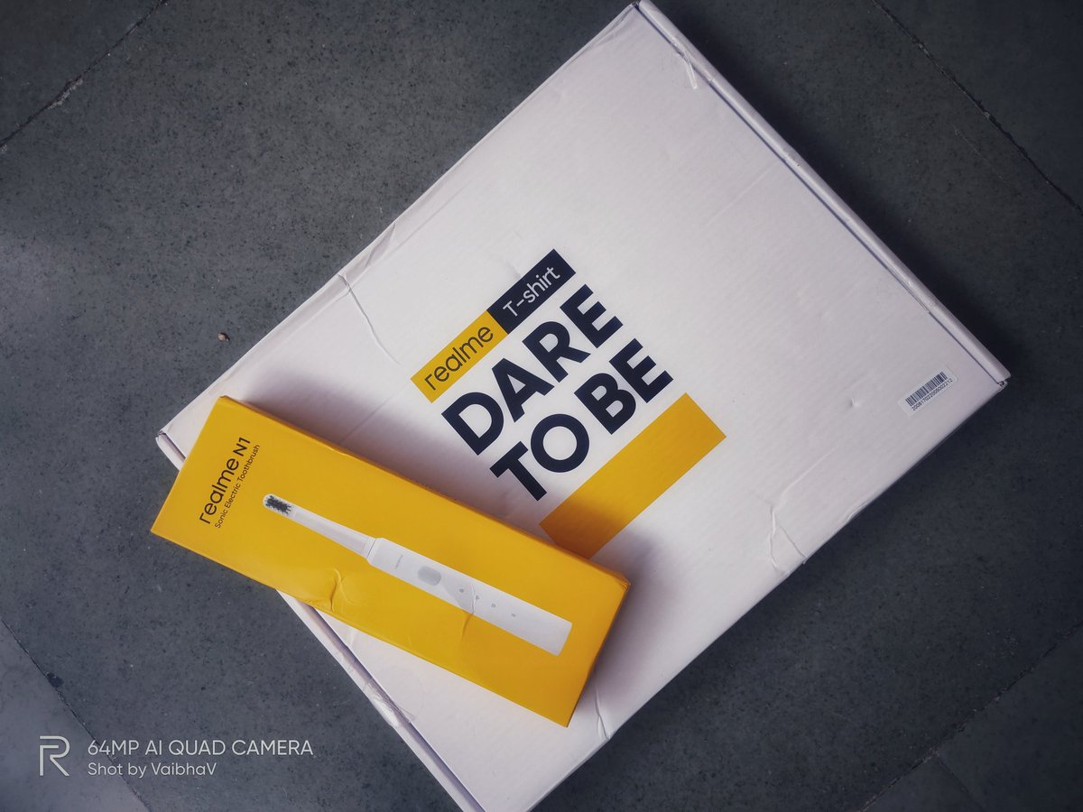 VaibhvWrites's tweet photo. Ye Diwali, Smarter Diwali 😍😀🤘
Thanks @realmemobiles for this.
#HappyDiwali
#CommunityThings
#ModLife https://t.co/ErRUTSVQos
