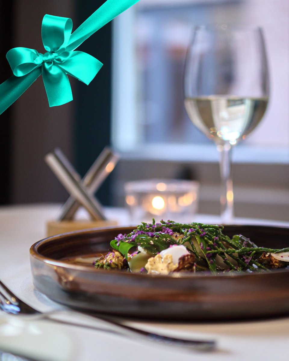 We have a another delicious deal up for grabs this week as our Turquoise November sale continues. Click here to reveal: bit.ly/turningnovembe…

#alexandermoments #yourutopia #blackfriday