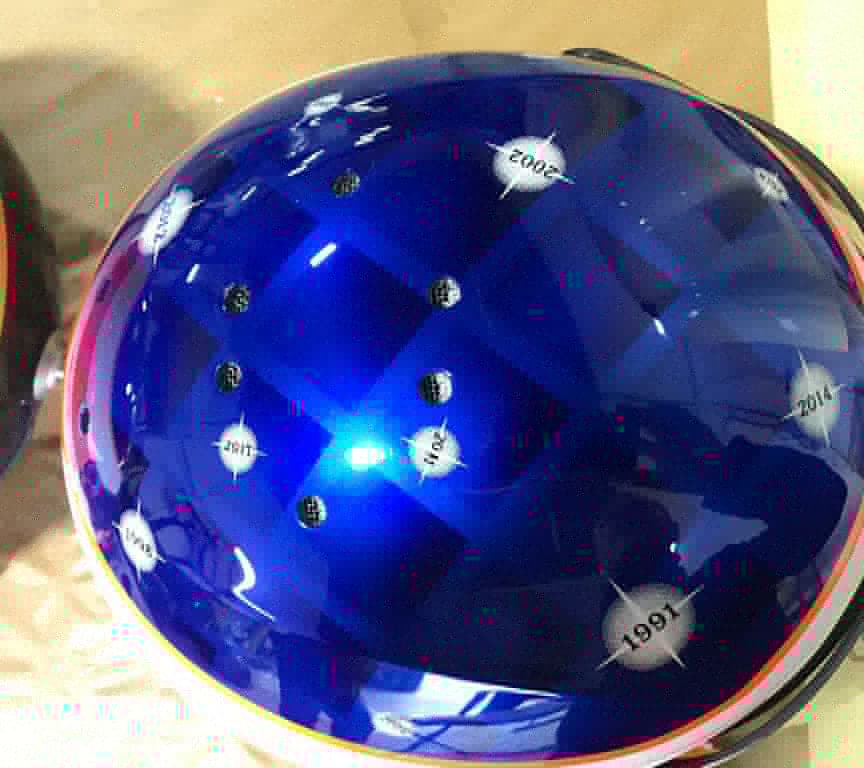 PaulRivett22's tweet image. A massive thank you to Paintec for another fantastic paint job on my new lid!! Even has 11 stars with years of championships won on the top (including a blue one for the @P1AquaX title I won) Top job Pete!!

#painttec