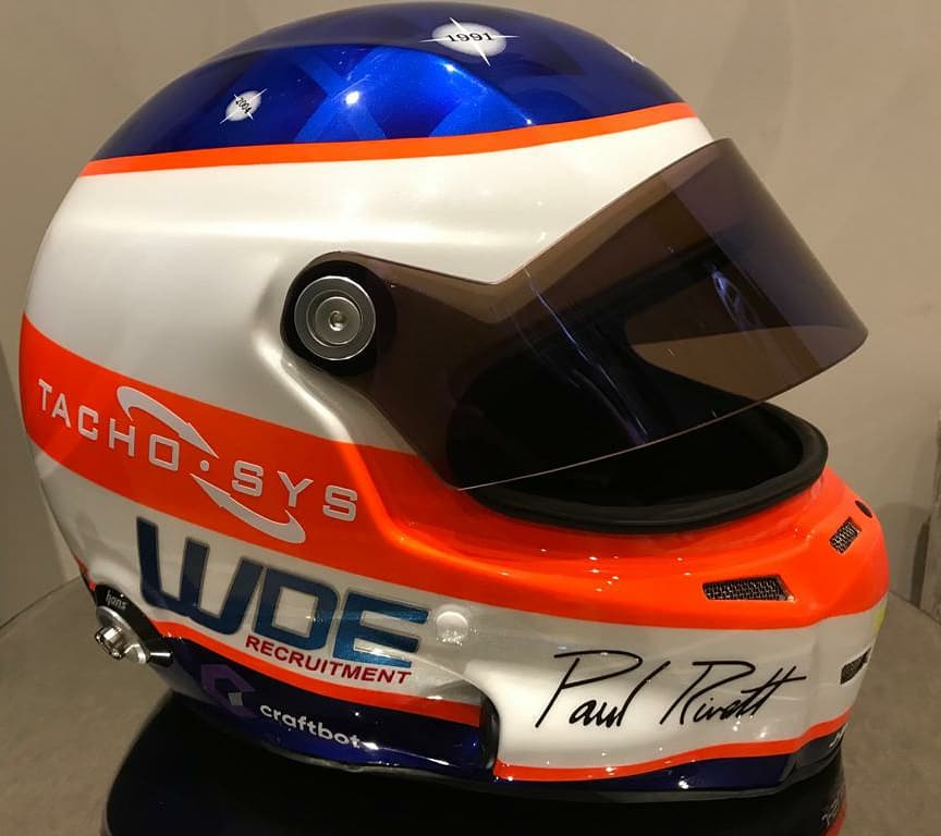 PaulRivett22's tweet image. A massive thank you to Paintec for another fantastic paint job on my new lid!! Even has 11 stars with years of championships won on the top (including a blue one for the @P1AquaX title I won) Top job Pete!!

#painttec
