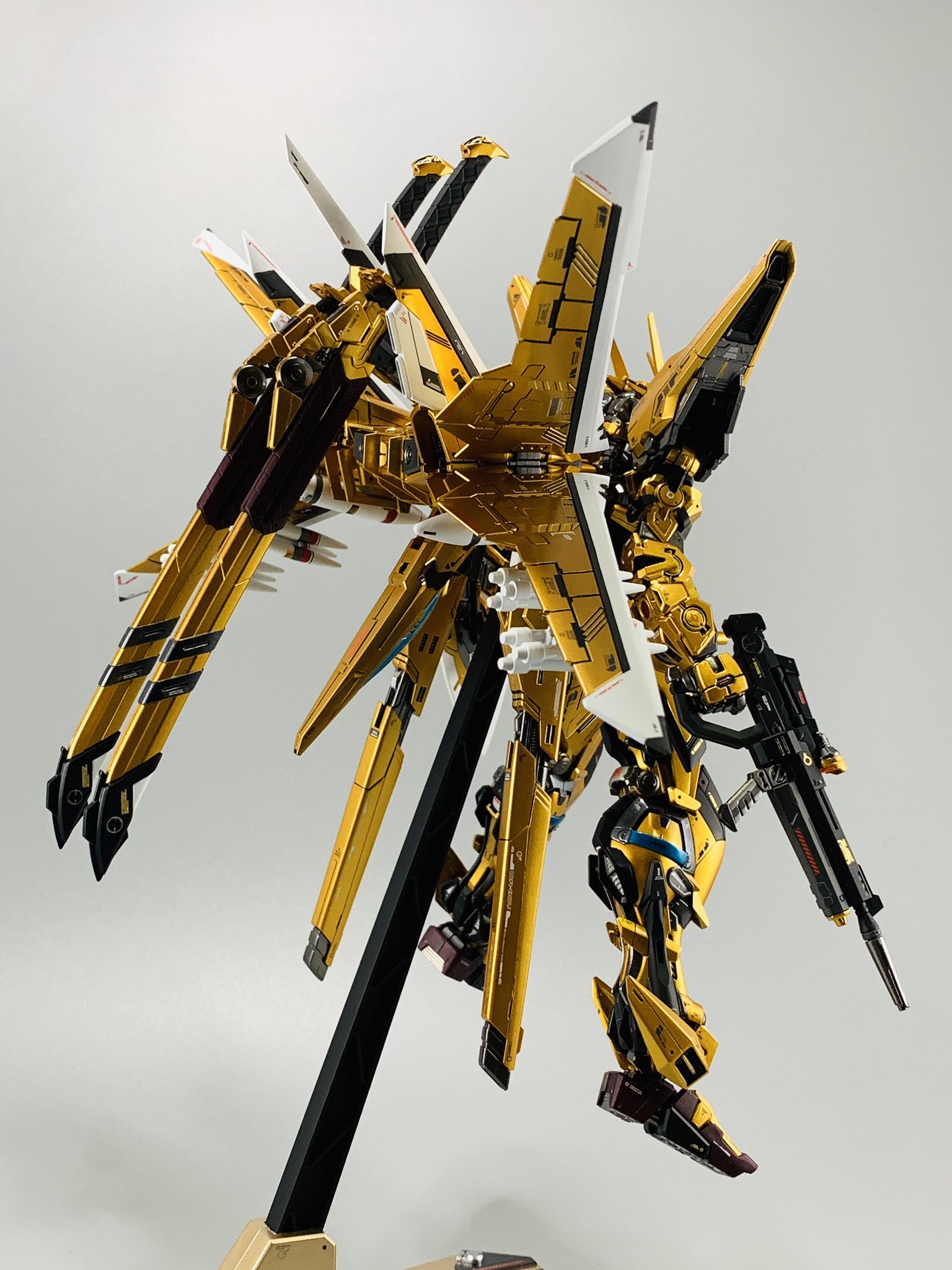 MG アカツキガンダム(ミキシングガンプラ) MG アカツキガンダム(ミキシングガンプラ) - メルカリ