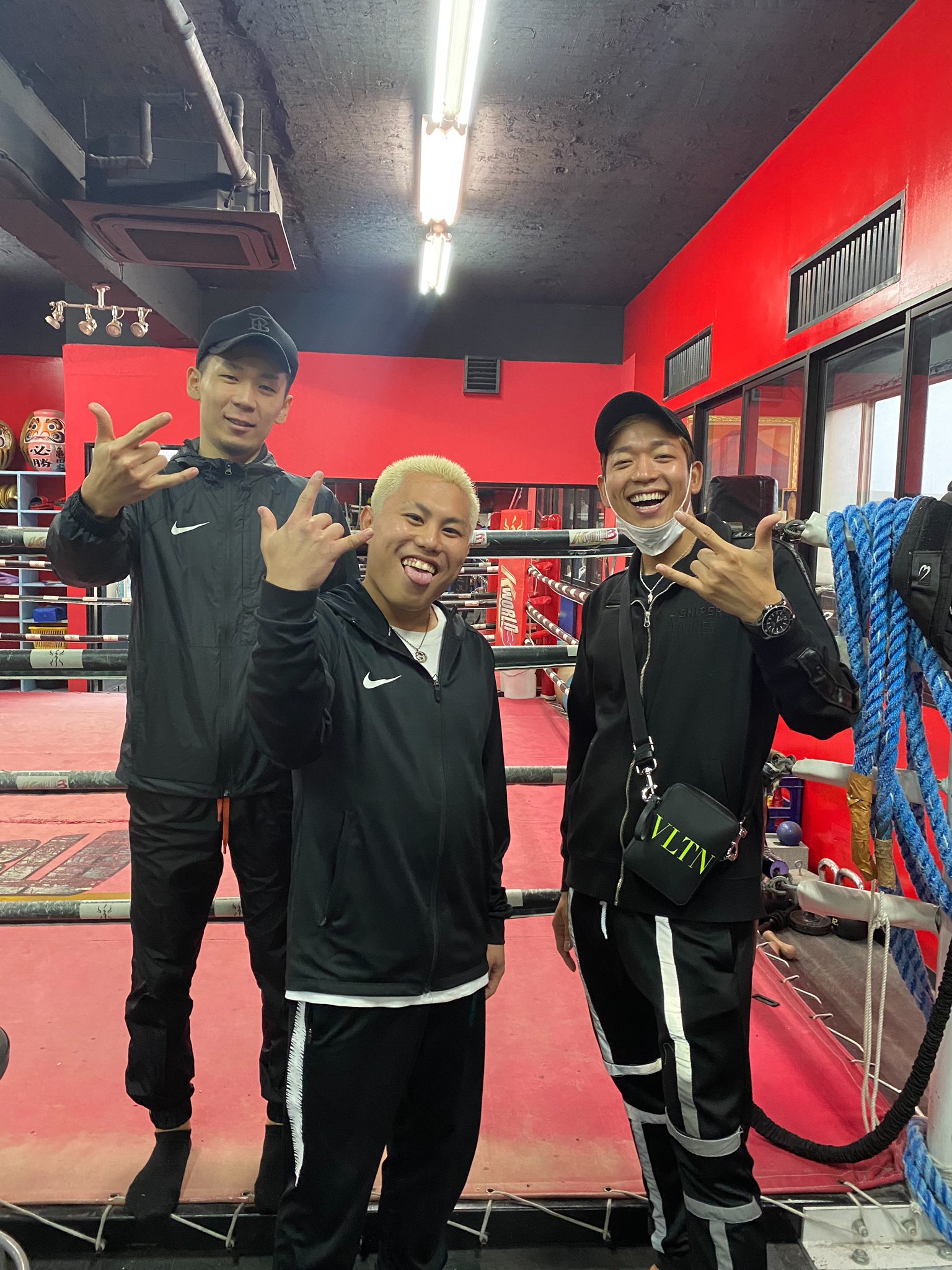 Root7a K A渋谷のドフラミンゴ 3150ファイトクラブジャックポットのしんりさんとガチでスパーリング したフルverをyoutubeにupしました 身長と体重差あったけど頑張った笑 Url T Co Rbxhemzpcd T Co Bslxzvmh1r Twitter