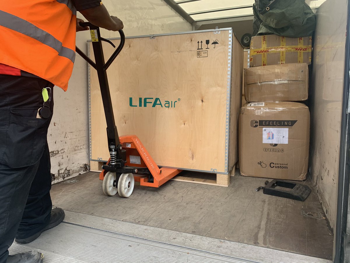 AVHL4's tweet photo. New equipment for our ventilation hygiene teams thanks to @HasmanDuct &amp; @LIFAair 
For all your ventilation cleaning requirements please contact us  @AVHL4 https://t.co/BhtWbVPtwz