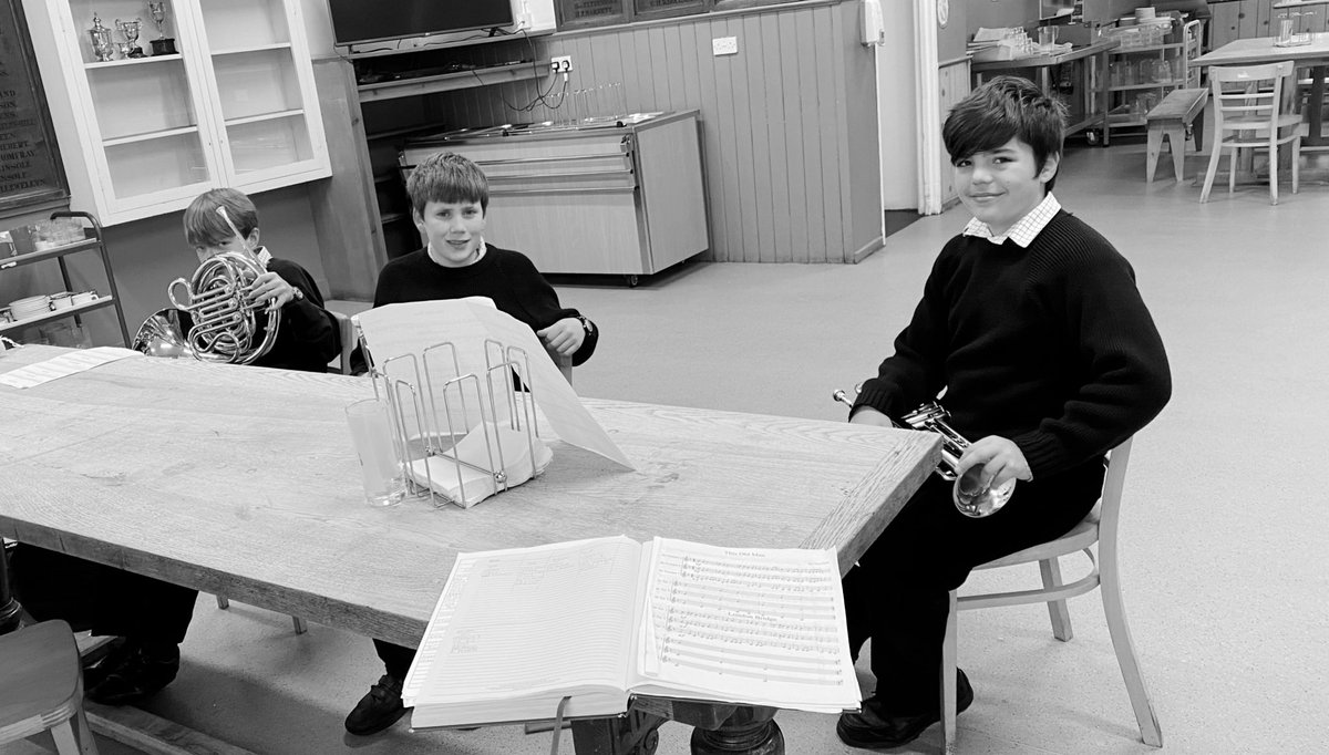 CothillMusic's tweet photo. Only @CothillHouse! The music room is a temporary dining room so we’re playing in every space possible #fun. Sitting next to their slippers and being inventive with their music stands #iloveboarding #welovemusic #boardingfamily https://t.co/Latu8nEunR