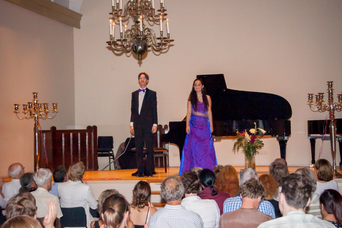 PianoduoFest's tweet photo. Zo begon het 1e #Pianoduo #Festival #Amsterdam in 2013 met @SJpianoduo. Editie 8 staat voor de deur van 2 t/m 6 December, #coronaproof met max. 30 bezoekers per keer. Kaarten via https://t.co/Ikgie7yLD4. #pfa20 @stadsherstel https://t.co/3buhYkVJZp