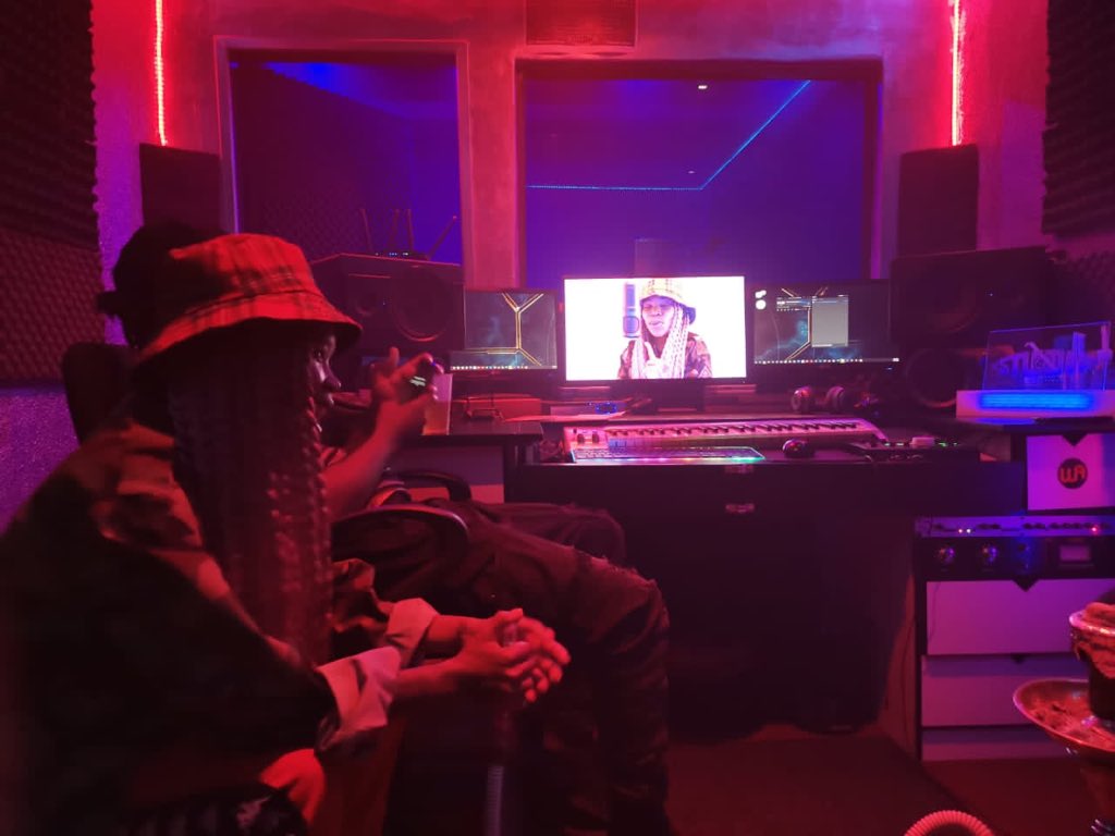 FifiCooperFans's tweet image. I'm in control ... #MocooperVisuals dropping NEXT WEEK!! 💪💯stop playin!!! #NetSo music.apple.com/us/album/net-s… 🔥🔥🔥🔥🔥