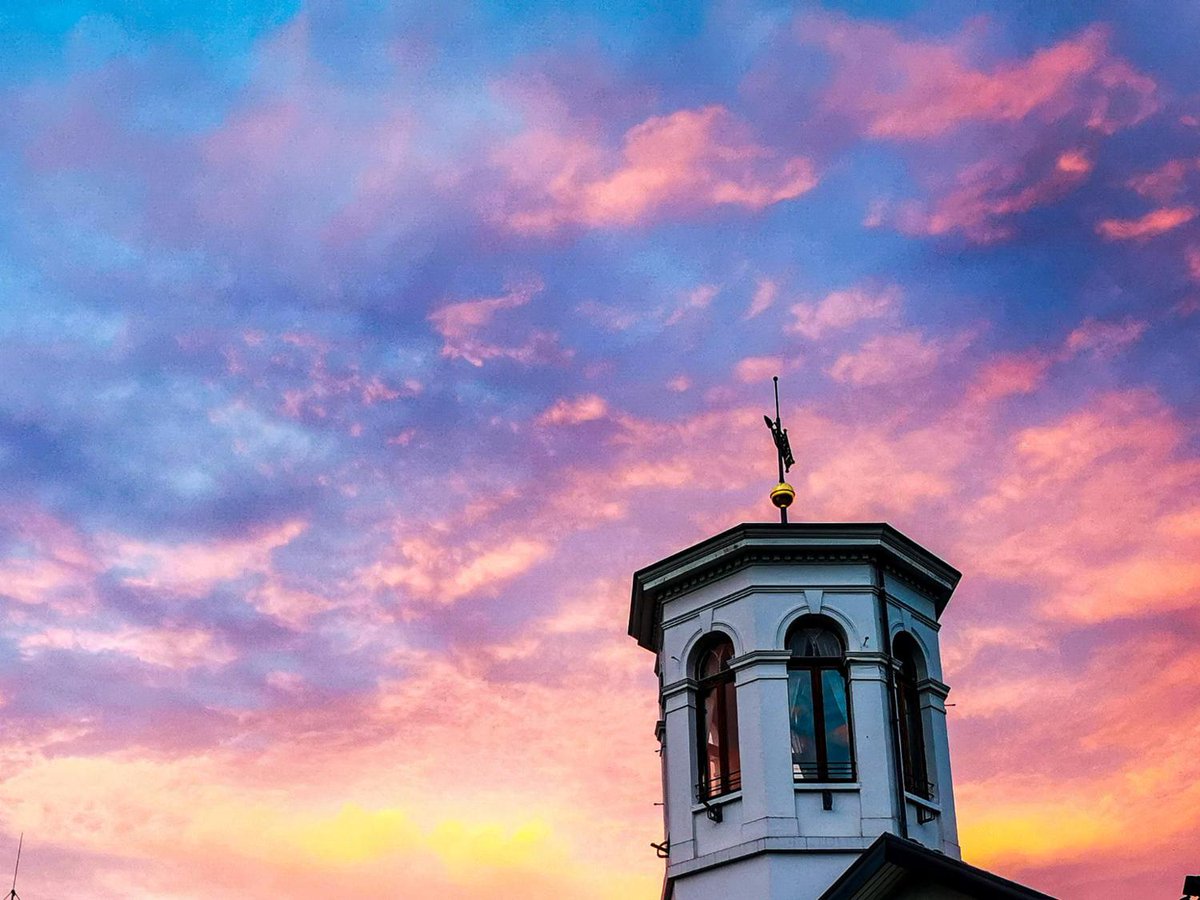 Leser-Fotos aus #Bonn und der Region: So schön war der Sonnenaufgang ga.de/fotos/bonn/son…