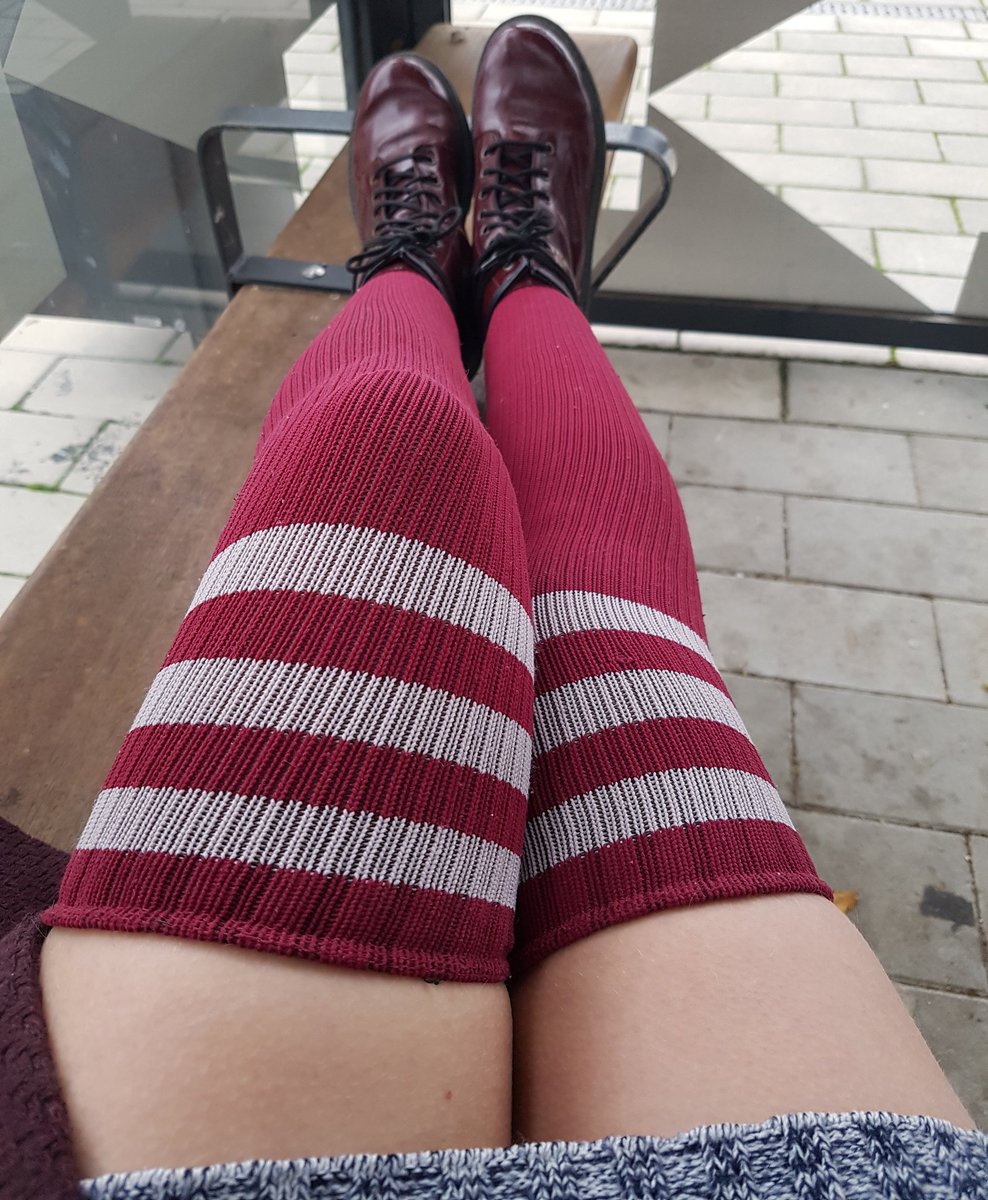 MinxtressIsa's tweet photo. I have two meetings today, so im getting both breakfast and lunch in town.

If this pic is making you stare at my legs, send for breakfast, £9.

If its making you stare at my shoes, send for lunch, £15.

💸 findom striped thigh highs sock fetish bodyworship coffeeslave trampling https://t.co/3Rkcpreez2