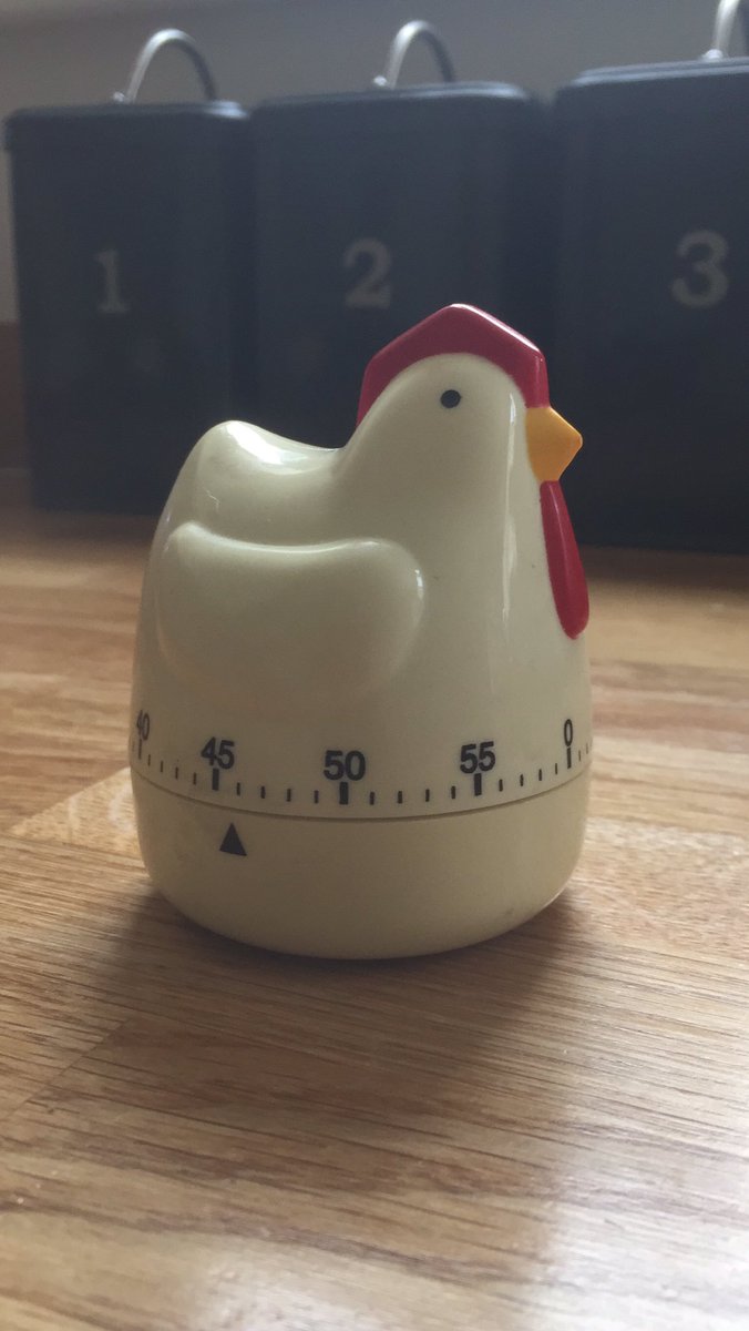 katebroadhurst's tweet image. So I have a clear morning to complete the changes to a paper but my brain has other plans. Inbox sorted, overdue catch up completed, new book ordered. Help needed on tips to focus or it’s pomodoro-timer time for me!  #stopmultitasking #Procrastination #AcademicChatter