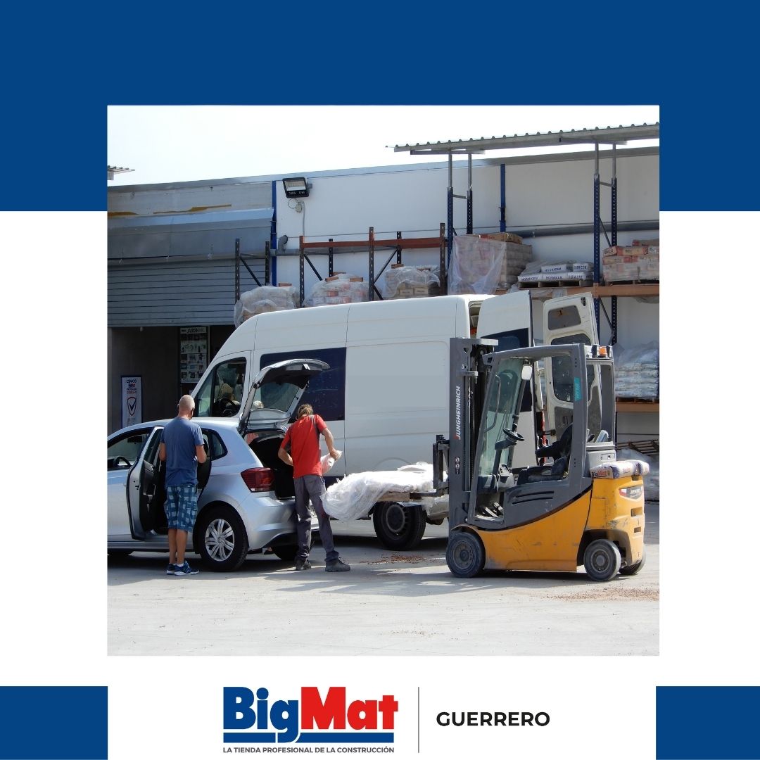 BigMatGuerrero's tweet photo. En #BigMatGuerrero trabajamos a diario para ofrecerles a nuestros clientes el mejor servicio.👲

Nuestro personal te asesorará según tus necesidades y te ayudará en todo lo que necesites para que tu visita sea lo más agradable posible.

¡Os esperamos! Estamos en #Coín (Málaga).📍 https://t.co/Y4EcTH7nee