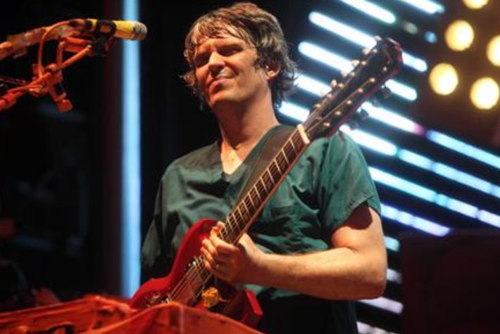 RushFanCast's tweet photo. Would the @theflaminglips consider covering a @rushtheband album? And if so, which album would they choose?  We discuss the possibility with multi-instrumentalist @stevendrozd on this week's @RushFanCast! Join us, #RushFamily! #TheFlamingLips #RushCovers #StevenDrozd https://t.co/PZVUaOO4DS