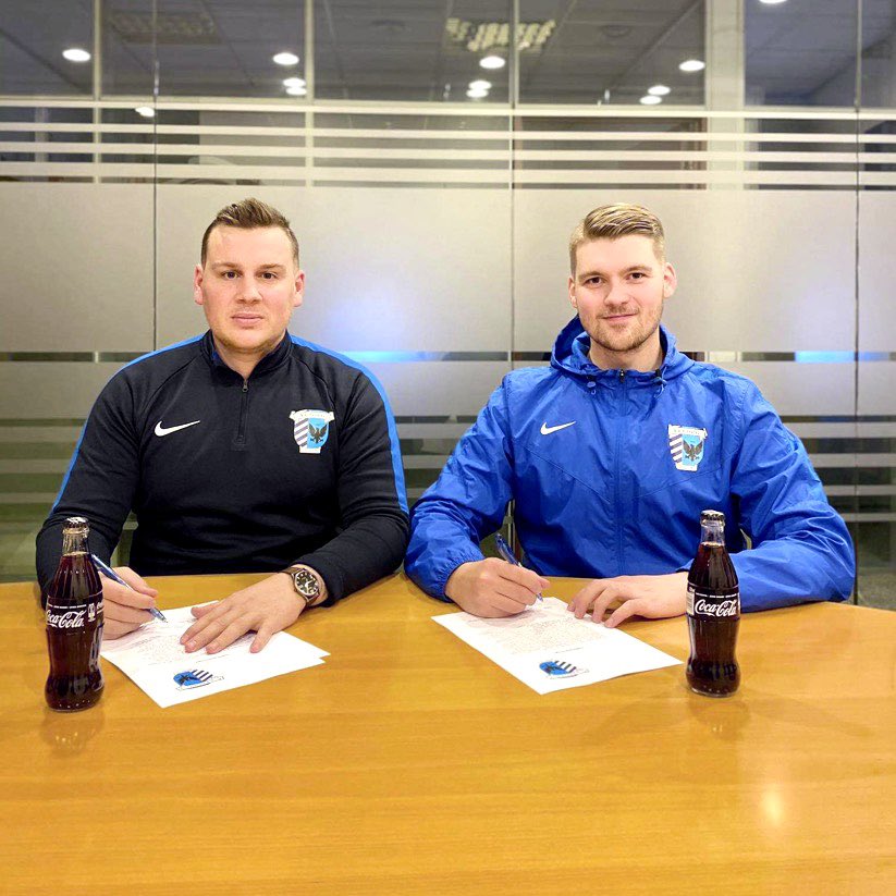arborgfc's tweet photo. Spennandi tímar framundan á nýja gervigrasinu. (Mynd tekin fyrir hertar aðgerðir) 🖤💙🖤💙 #arborgfc #hestajoi https://t.co/eE16otNRs3